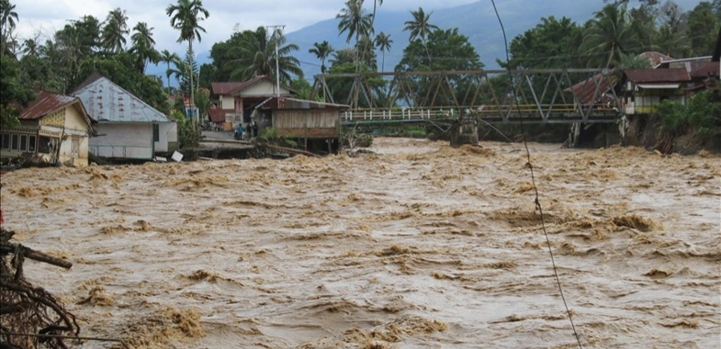 Deadly weather disasters sweep across Asia as rescue efforts continue