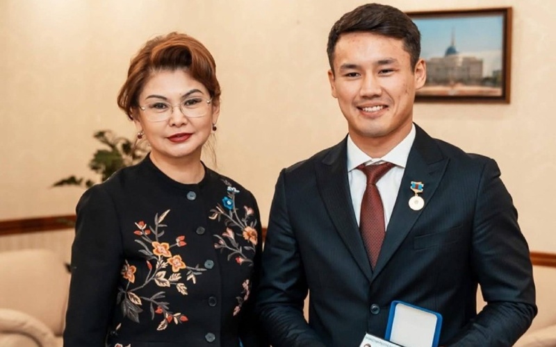 Еркебұлан Тоқтар «Қазақстанның еңбек сіңірген қайраткері» атағына ие болды Еркебұлан Тоқтар «Қазақстанның еңбек сіңірген қайраткері» атағына ие болды