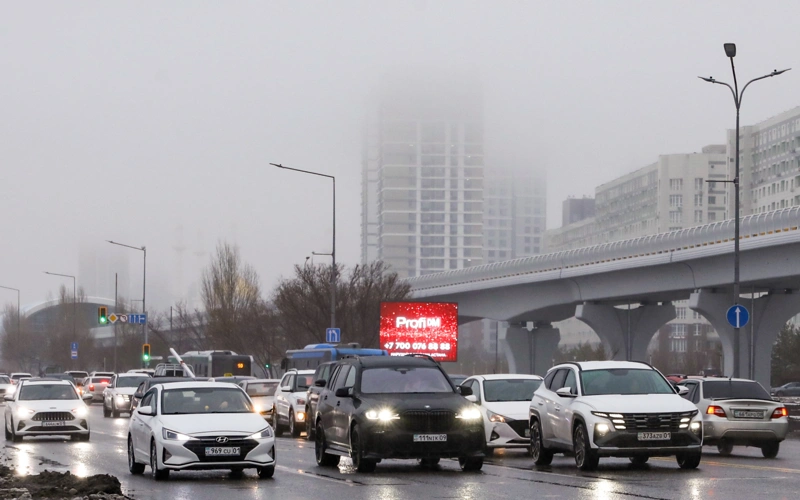 дорога, пробки, автомобили, погода, туман 