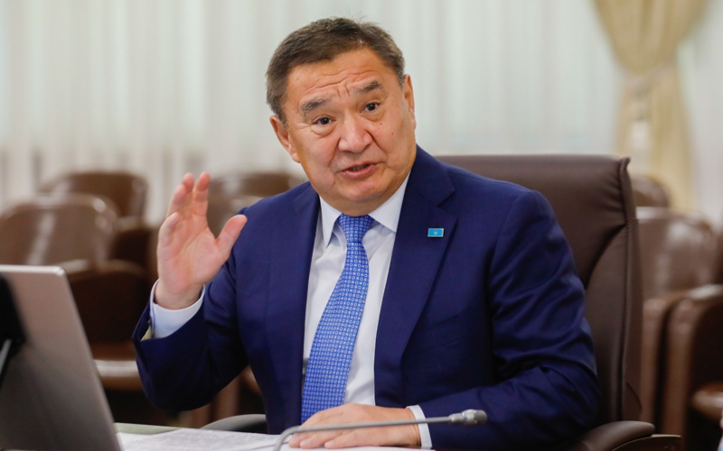 АХМЕТЖАНОВ Марат Муратович