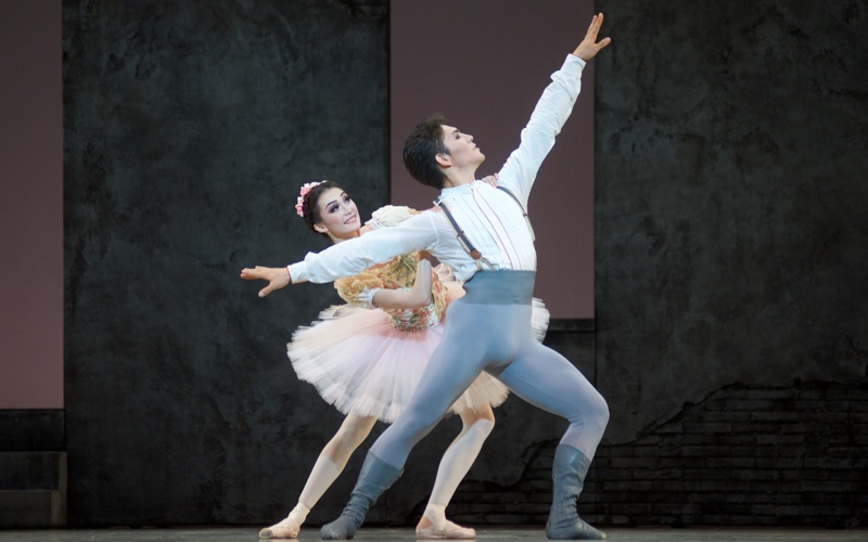 Astana Opera captivates Oman with brilliant Coppélia ballet