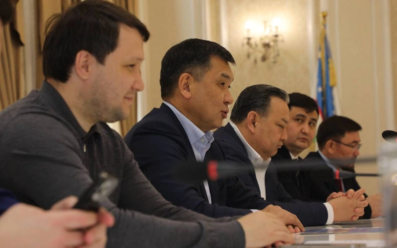 Казахстан и Узбекистан увеличивают железнодорожный обмен до 35 пар поездов в сутки