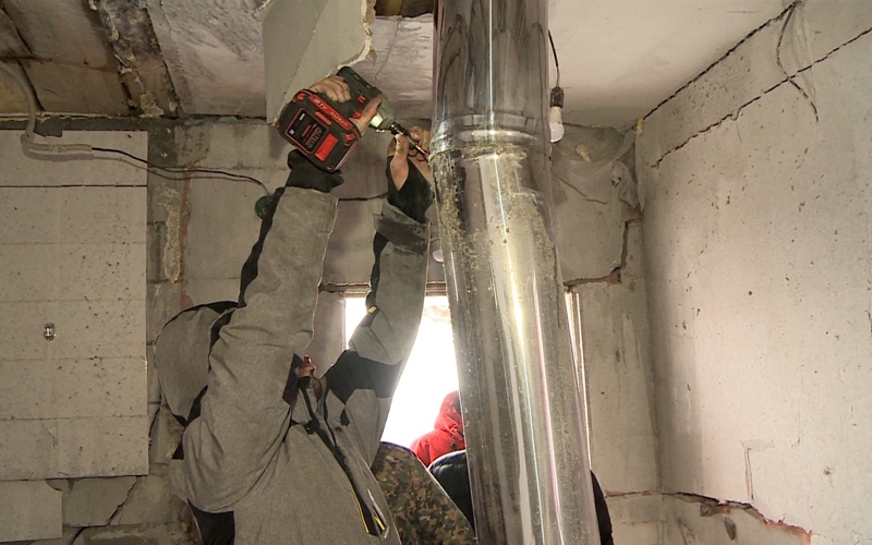 В Усть-Каменогорске взрыв печи в 28-м микрорайоне обнажил годы коммунальных проблем