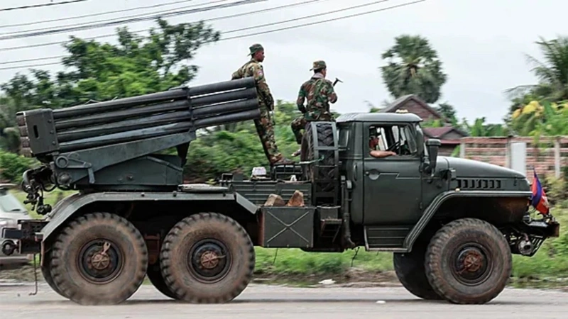 Бои между Таиландом и Камбоджей продолжаются