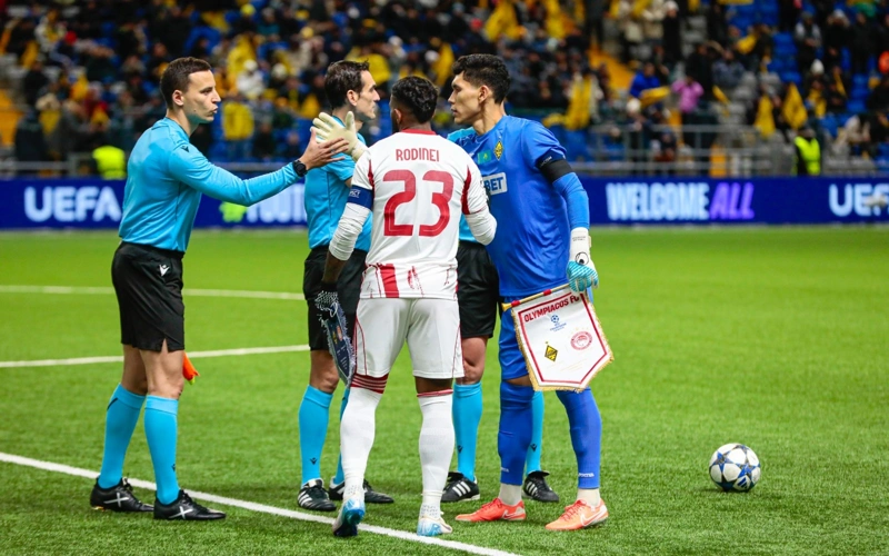 Сколько сейвов сделал Анарбеков в игре против «Олимпиакоса»