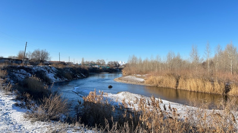 Ақтөбеде денесі өзеннен табылған оқушының анасы тергеудің әділ өтуін сұрады Ақтөбеде денесі өзеннен табылған оқушының анасы тергеудің әділ өтуін сұрады