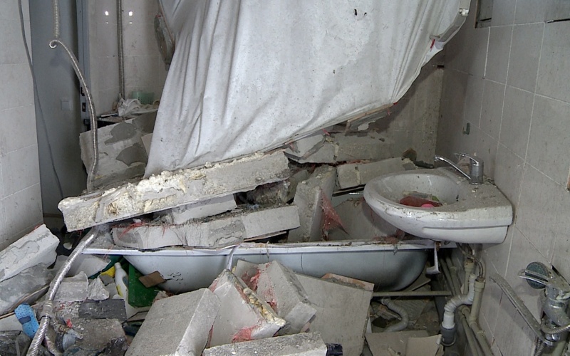 В Усть-Каменогорске взрыв печи в 28-м микрорайоне обнажил годы коммунальных проблем