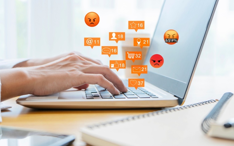 Rage bait, internet, emoji, online communication, social media