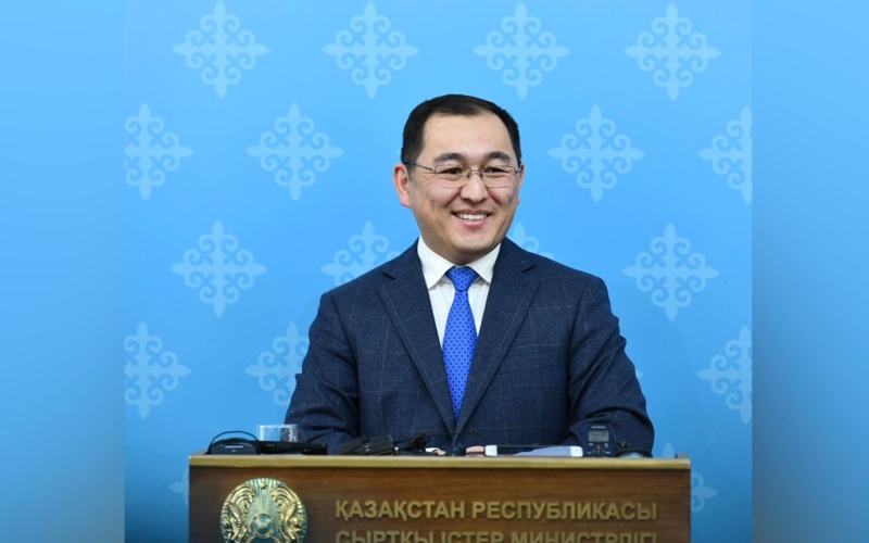 Айбек Смадияров Айбек Смадияров