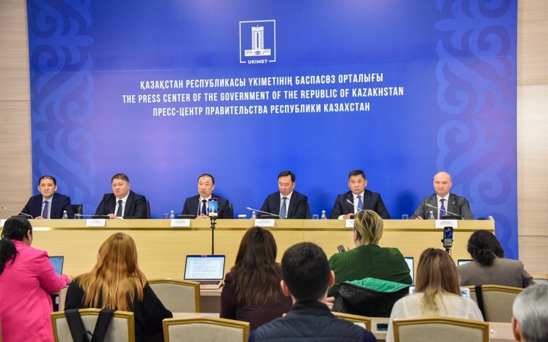 Үкімет отырысынан кейінгі брифинг Үкімет отырысынан кейінгі брифинг