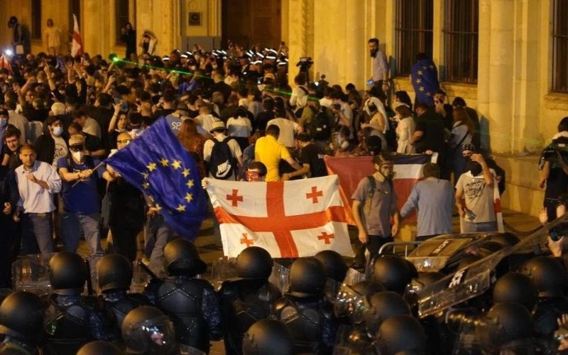 митинги в Грузии