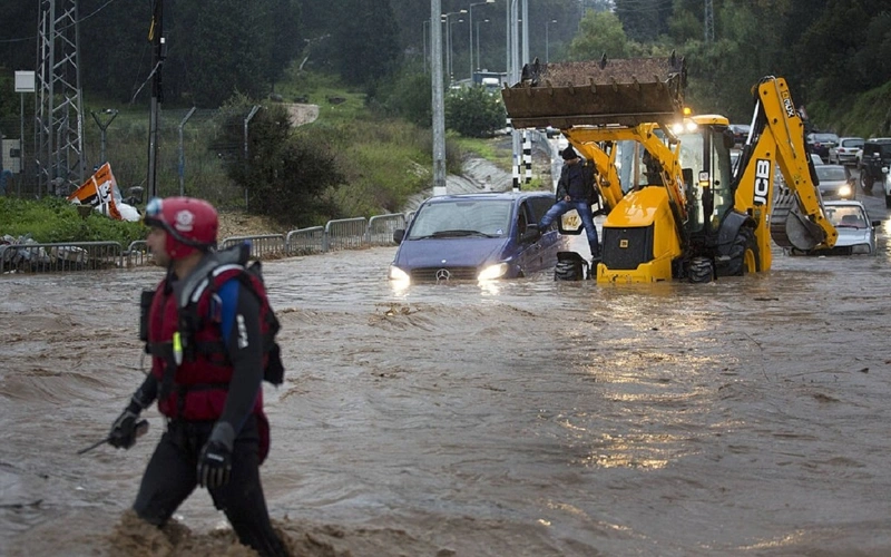 Израиль готовится к шторму «Байрон», прогнозируются сильные дожди и нарушения в работе инфраструктуры