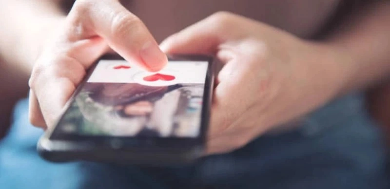 әлеуметтік желі