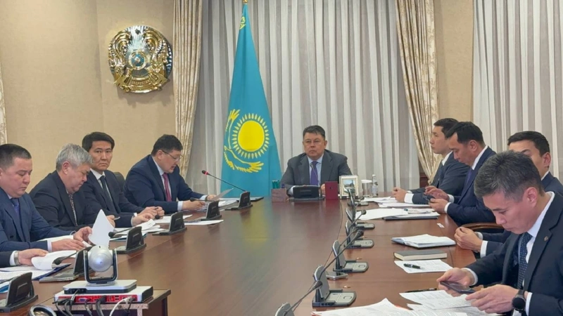 Канат Бозумбаев провел совещание по реализации республиканской акции «Абайға құрмет»