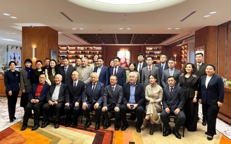 Писатели Казахстана и Китая договорились о сотрудничестве Писатели Казахстана и Китая договорились о сотрудничестве