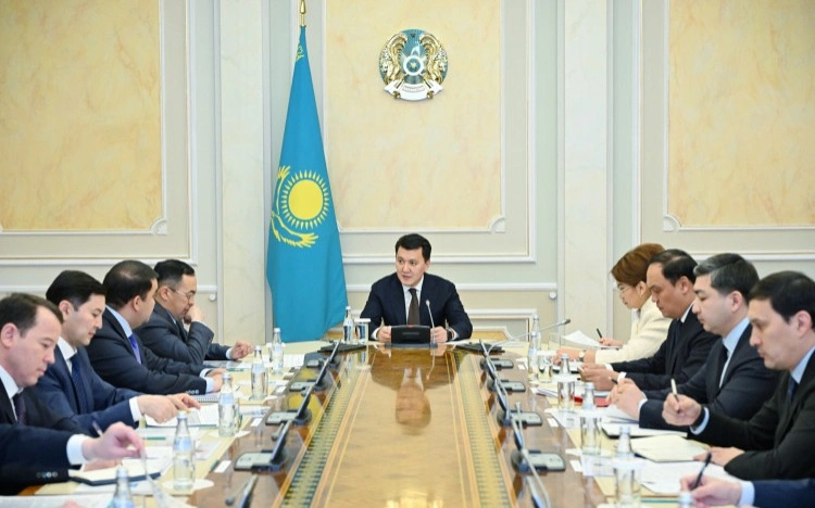 Ерлан Карин дал поручения по приоритетам в межэтнической сфере на следующий год