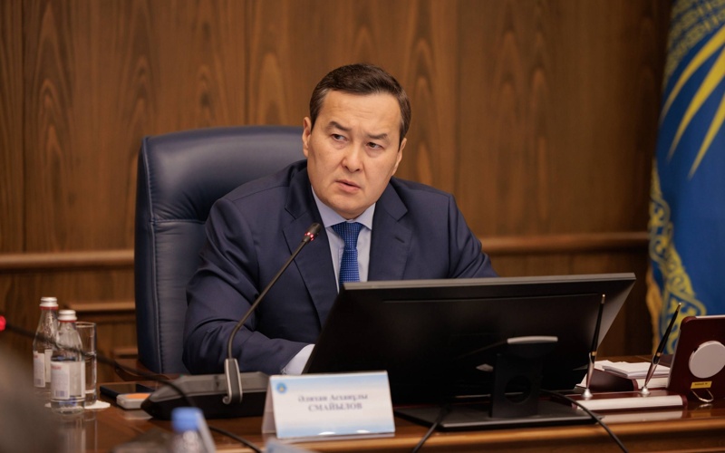 Álıhan Smaıylov Álıhan Smaıylov