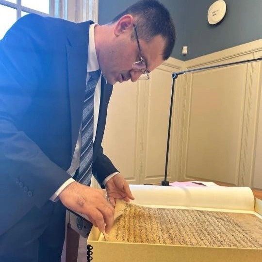 қўлёзма қўлёзма