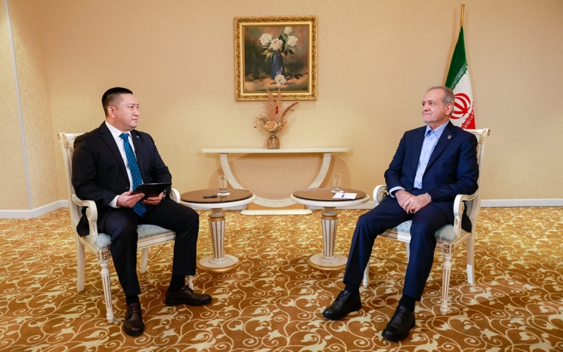 Masoud Pezeshkian Masoud Pezeshkian