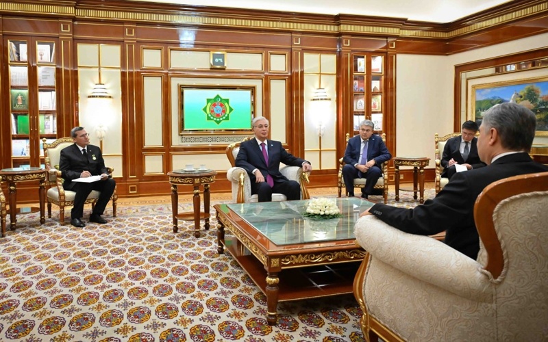 President Kassym-Jomart Tokayev arrives in Ashgabat