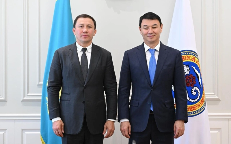 Gennady Golovkin holds meeting with Almaty Mayor
