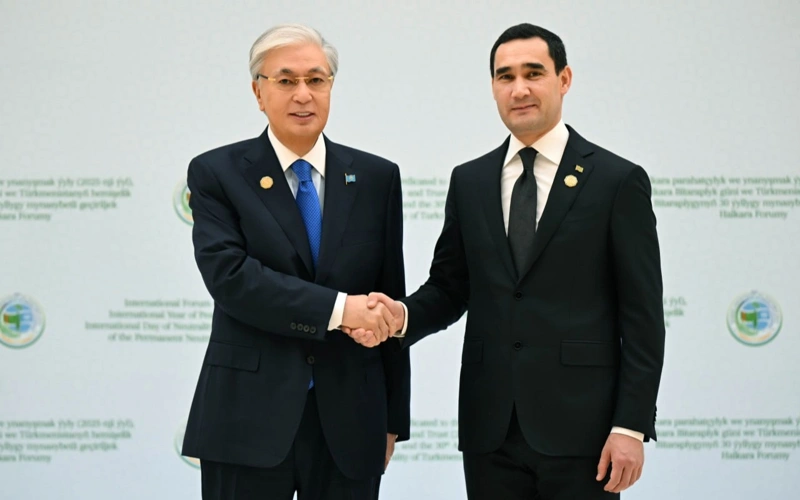 Kazakh President arrives at Congress Center in Ashgabat