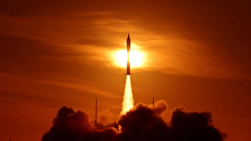 Chinese Kuaizhou-11 rocket launches commercial experimental spacecraft