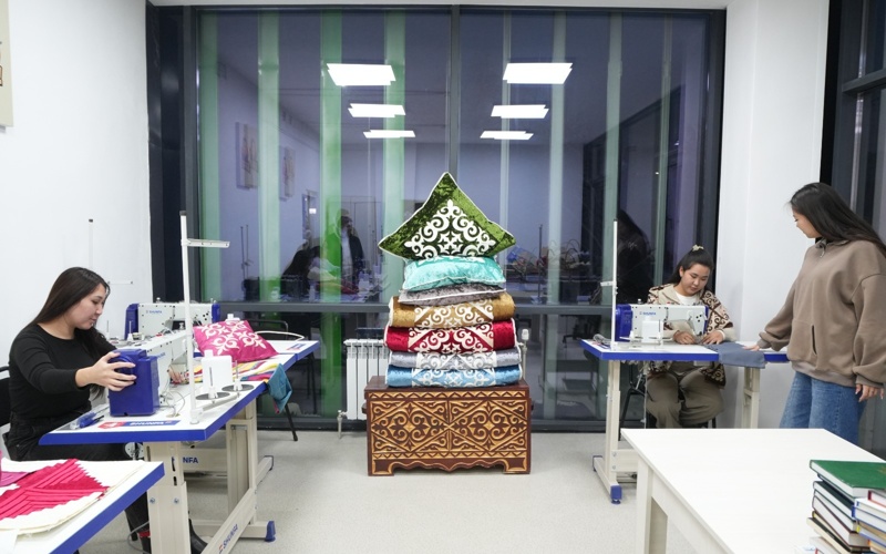 Тәуелсіздік күні қарсаңында Алматы облысында жаңа орталық ашылды Тәуелсіздік күні қарсаңында Алматы облысында жаңа орталық ашылды