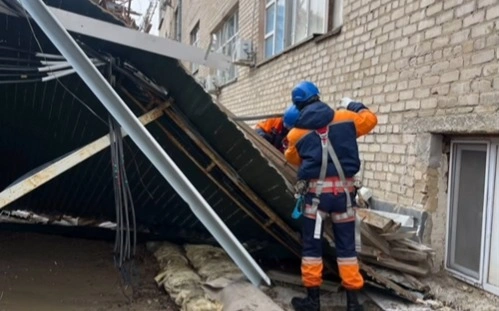 Повреждены школы и больницы: в Атырауской области озвучили предварительные последствия непогоды