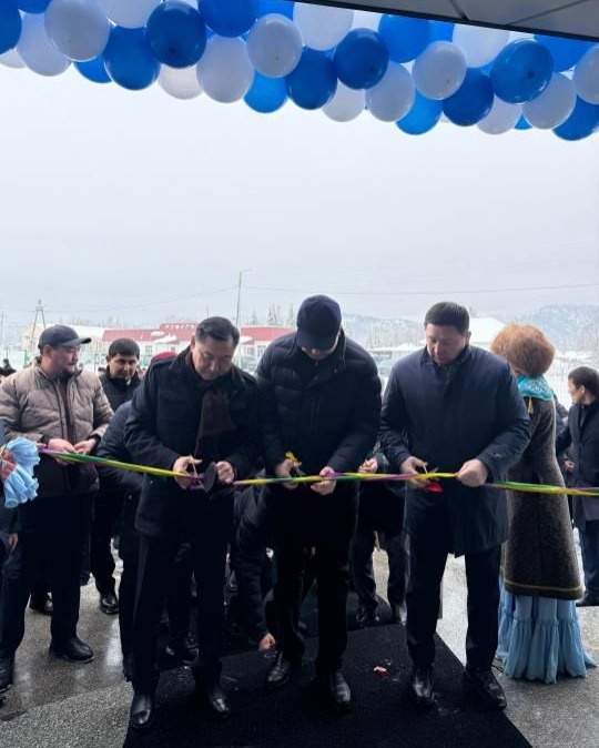 Спорткомплекс с общежитием открыли в отдаленном селе Лепсы области Жетысу Спорткомплекс с общежитием открыли в отдаленном селе Лепсы области Жетысу