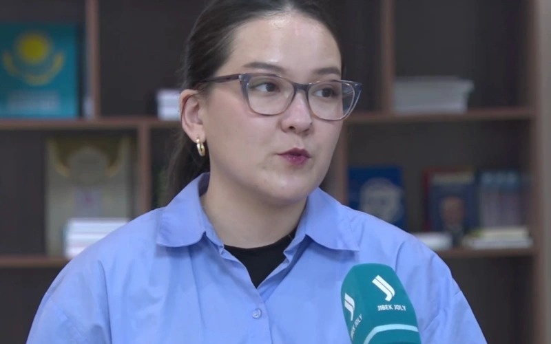 Арна Дуйсенова