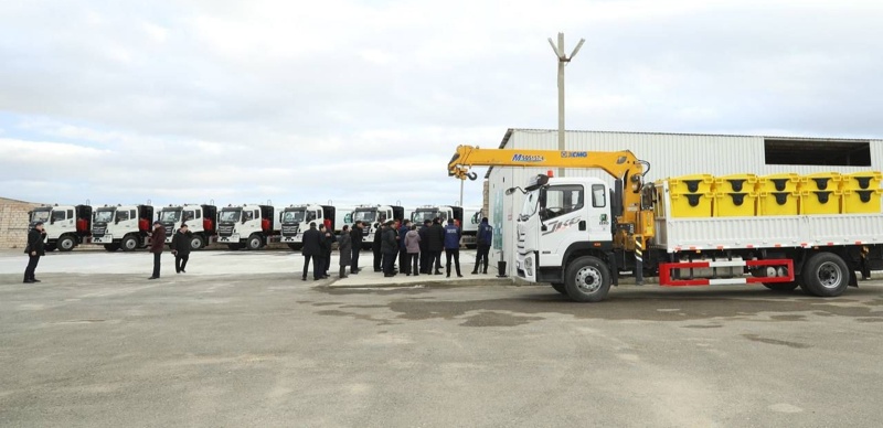 «Таза Қазақстан»: Облыс әкімі жаңа қоқыс шығару техникаларымен танысты «Таза Қазақстан»: Облыс әкімі жаңа қоқыс шығару техникаларымен танысты