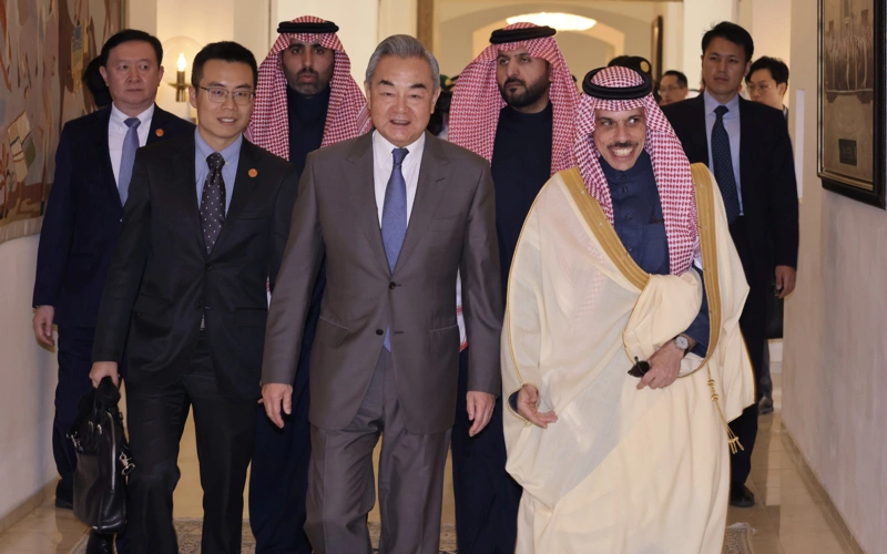 Китай призвал страны Персидского залива ускорить подписание соглашения о свободной торговле