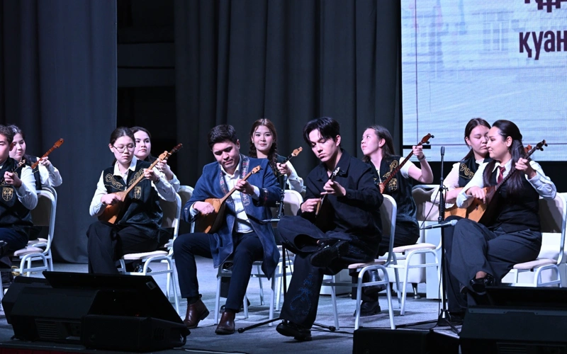 Dimash Qudaibergen named Honorary Professor at Kazakh National Medical University