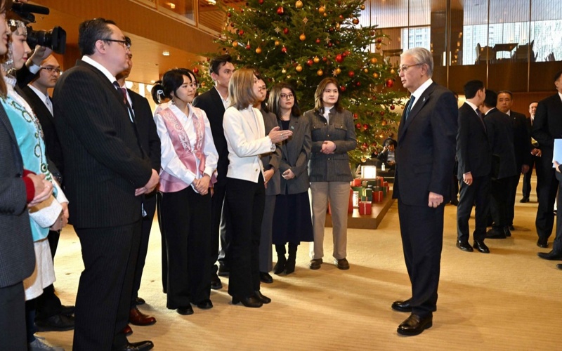 President Tokayev meets compatriots in Tokyo President Tokayev meets compatriots in Tokyo