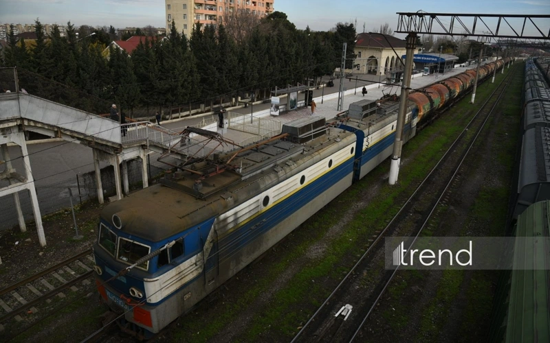 Azerbaijan dispatches first fuel shipment to Armenia