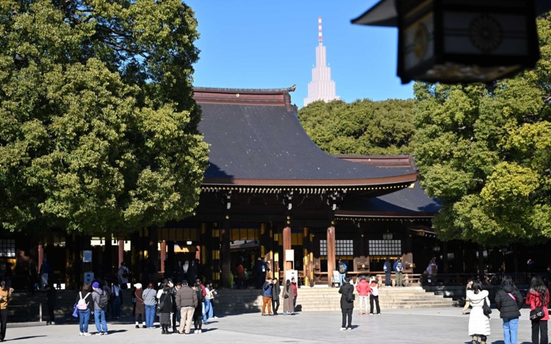 Head of State visits Meiji Jingu Shrine in Tokyo Head of State visits Meiji Jingu Shrine in Tokyo