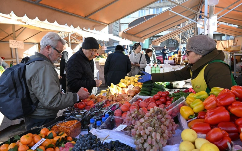 Алматыда жыл соңына дейін жәрмеңкелер аптасына 3 рет өтеді
