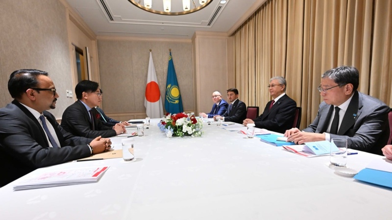 President Kassym-Jomart Tokayev meets with Rakuten Group CEO Hiroshi Mikitani