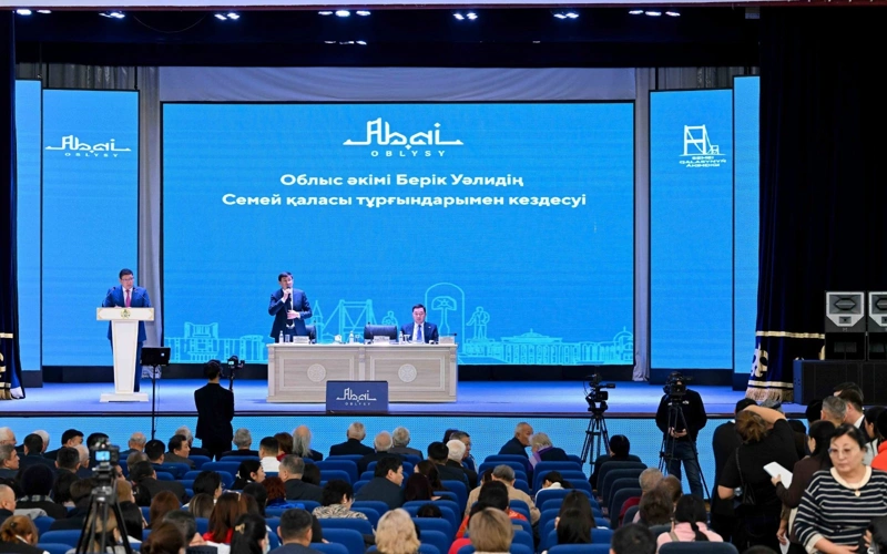 План развития Семея представил аким области Абай Берик Уали