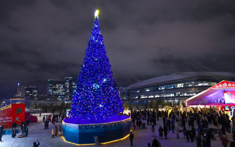 Up to 40 New Year trees light up Astana&rsquo;s Ertegi Fest 