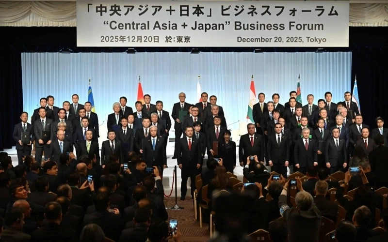 Head of State attends Central Asia-Japan Business Forum