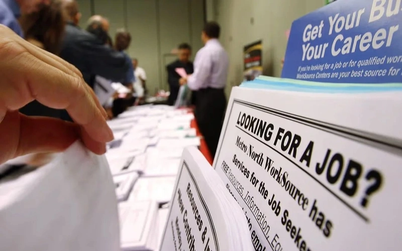 Германия бир неча соҳаларда иш ўринларини қисқартиради