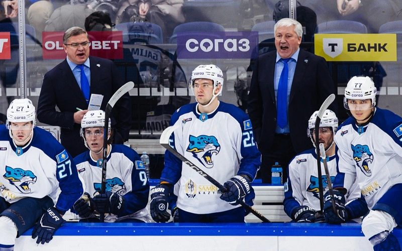  «Barys» hokkeı klýby