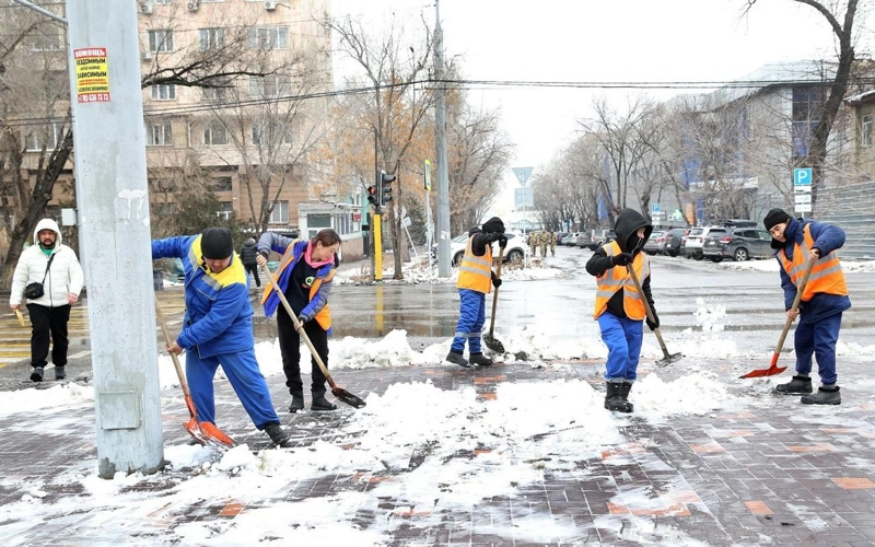Городские службы Алматы усилят работу в период новогодних праздников