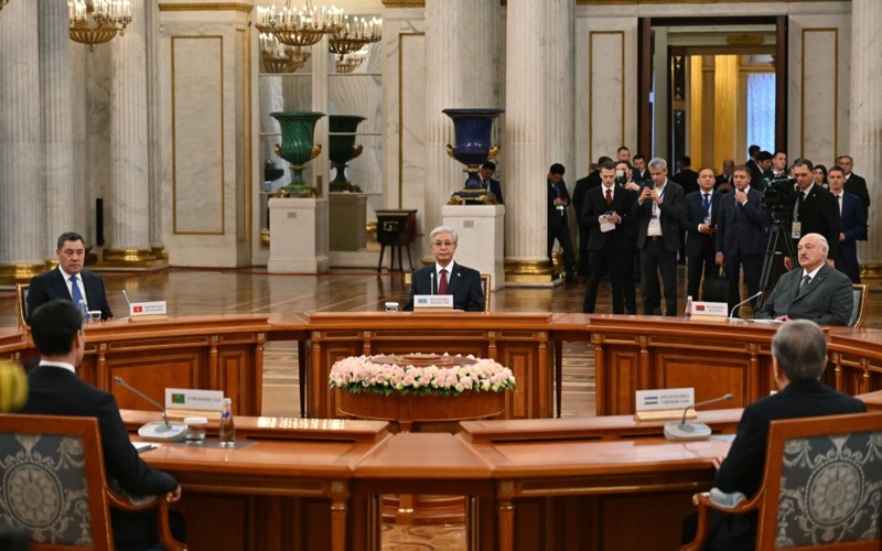 President Tokayev attends informal CIS meeting in St. Petersburg 