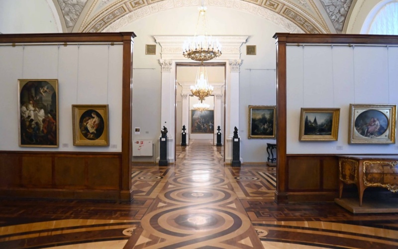 Kassym-Jomart Tokayev and CIS leaders tour State Hermitage in St. Petersburg 