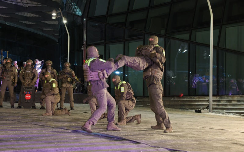 Плац-концерт к&nbsp;115-летию Бауыржана Момышулы состоялся в&nbsp;Астане