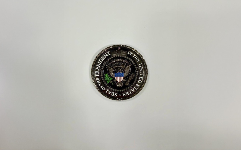 Дональд Трамп направил подарки Касым-Жомарту Токаеву