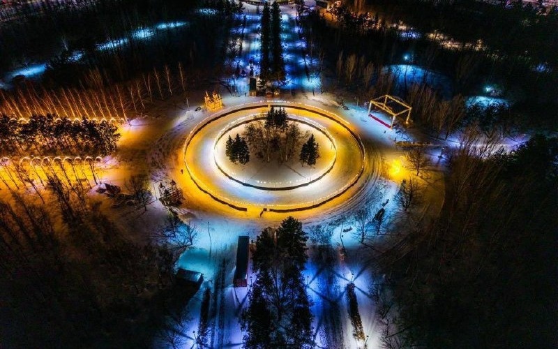 Сырғанақтар, мұз айдындары және жаңа жыл шыршалары Сырғанақтар, мұз айдындары және жаңа жыл шыршалары